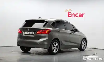 BMW 2-Series 2015 2.0 Автомат в Москве № 366386, миниатюра 2
