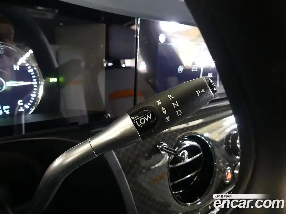 Rolls-Royce Ghost 2023 6.7 Автомат в Москве № 366915, фото 8