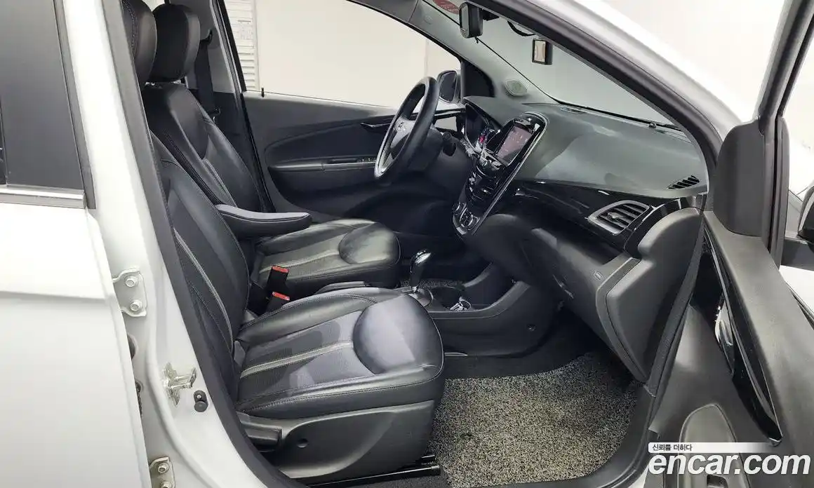 Chevrolet Spark 2020 1.0 Автомат в Москве № 371290, фото 12