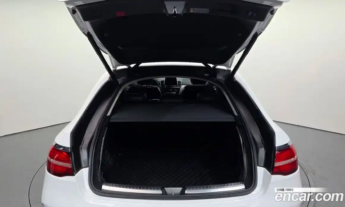 Mercedes-Benz GLE-Class 2018 3.0 Автомат в Москве № 372382, фото 20