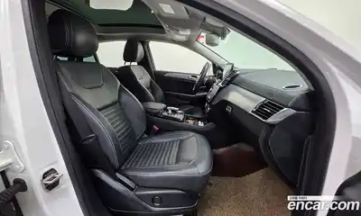 Mercedes-Benz GLE-Class 2018 3.0 Автомат в Москве № 372382, миниатюра 10