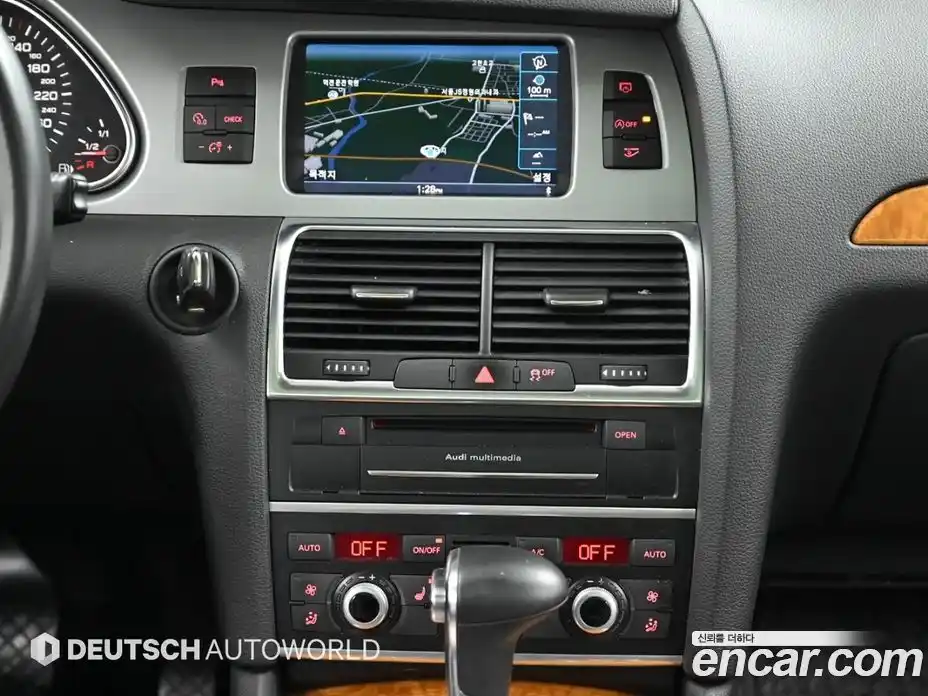 Audi Q7 2014 3.0 Автомат в Москве № 373621, фото 14