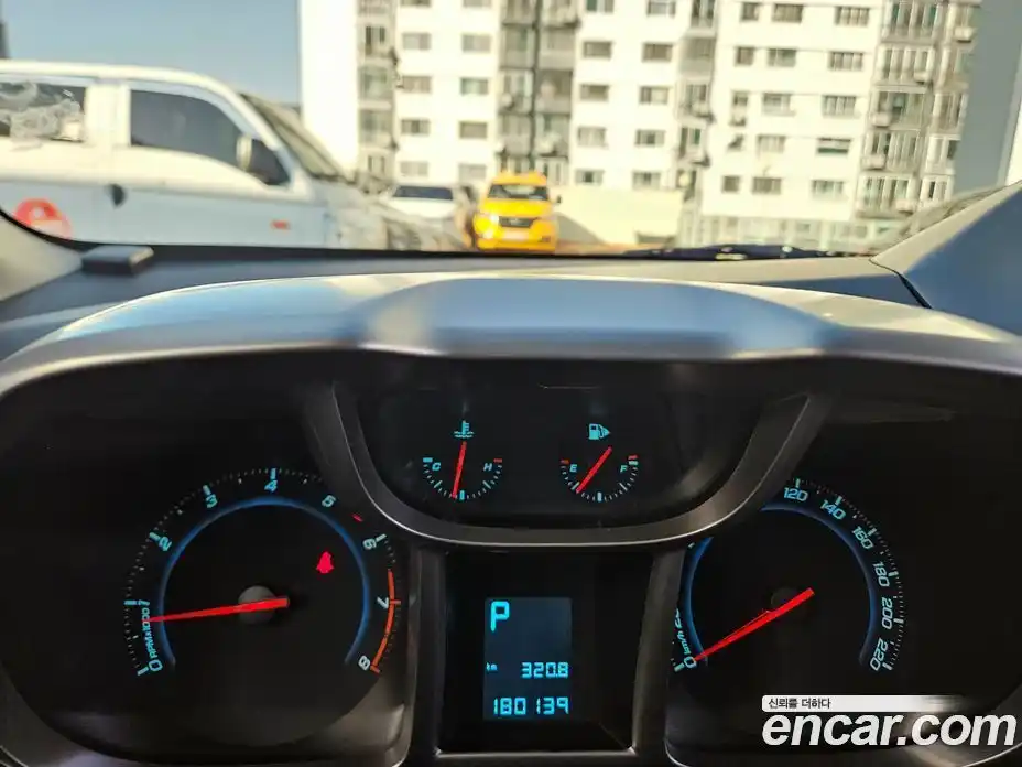 Chevrolet Orlando 2012 2.0 Автомат в Москве № 38287, фото 16