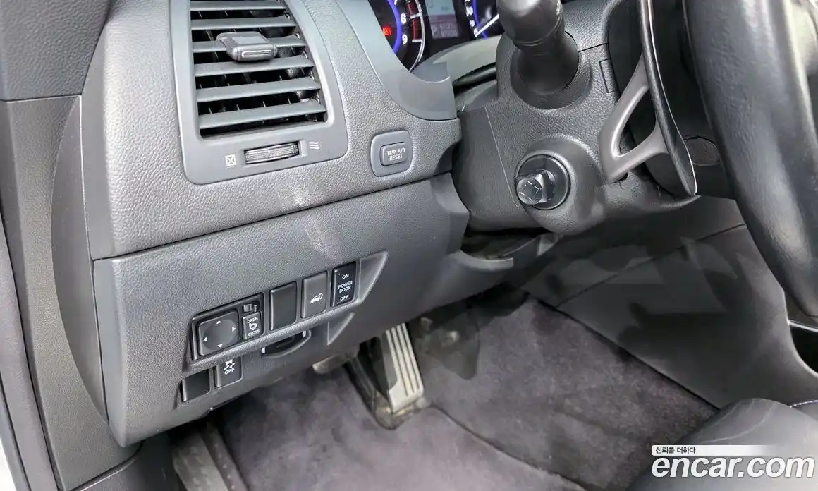 Infiniti QX70 2017 3.7 Автомат в Москве № 386583, фото 16