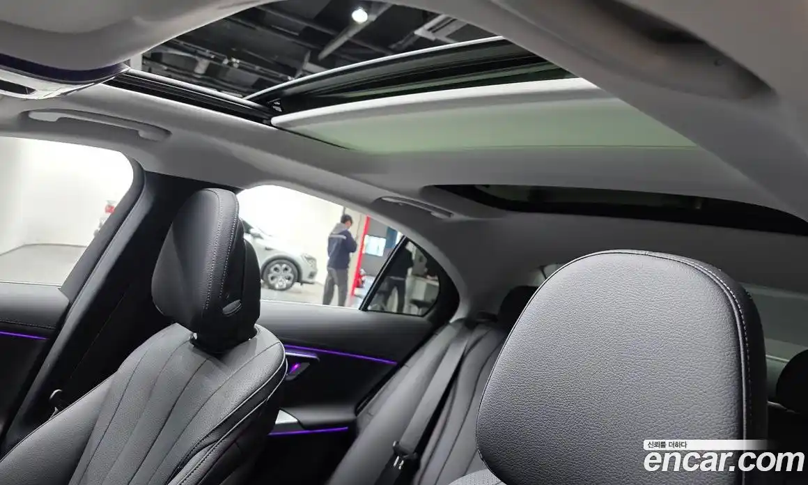 Mercedes-Benz E-Class 2025 2.0 Автомат в Москве № 388604, фото 17