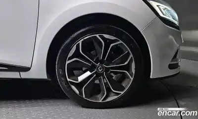 Renault Cilo 2018 1.5 Автомат в Москве № 399157, миниатюра 5