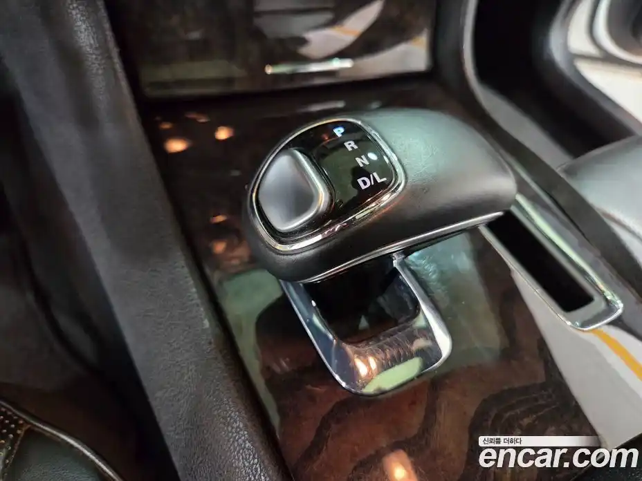 Chrysler 300C 2014 3.6 Автомат в Москве № 407543, фото 13