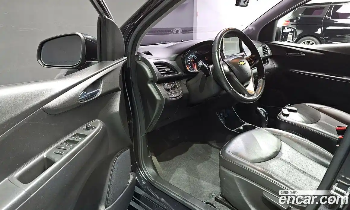 Chevrolet Spark 2016 1.0 Автомат в Москве № 41600, фото 18