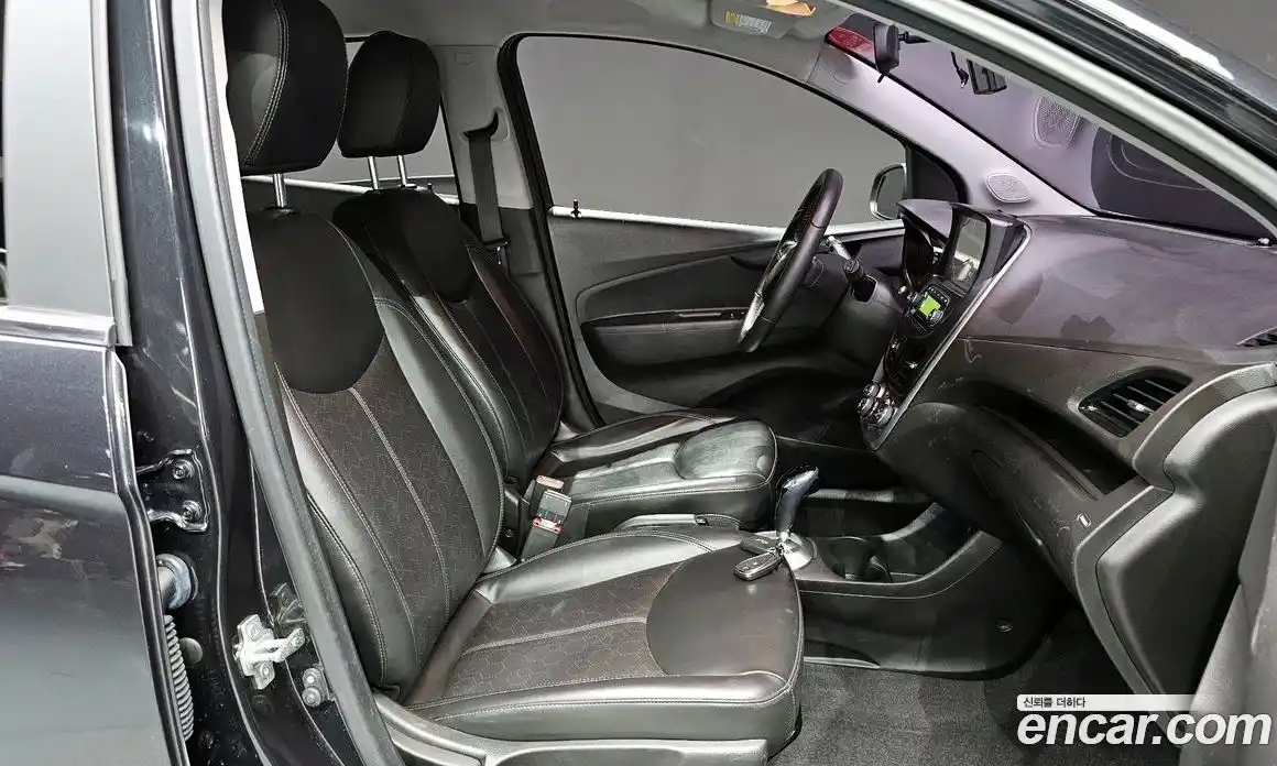 Chevrolet Spark 2016 1.0 Автомат в Москве № 41600, фото 20