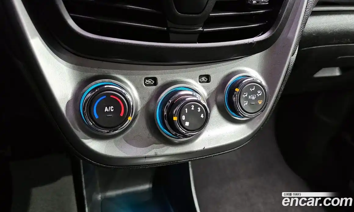 Chevrolet Spark 2016 1.0 Автомат в Москве № 41600, фото 3