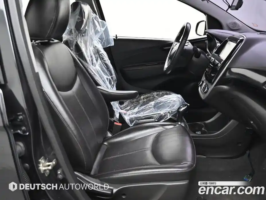 Chevrolet Spark 2016 1.0 Автомат в Москве № 419169, фото 10