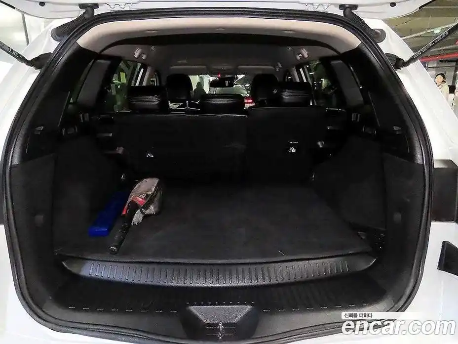 Renault QM6 2023 2.0 Автомат в Москве № 424365, фото 16