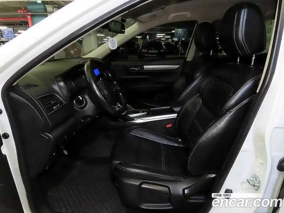 Renault QM6 2023 2.0 Автомат в Москве № 424365, фото 6