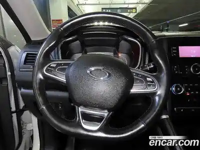 Renault QM6 2023 2.0 Автомат в Москве № 424365, миниатюра 8