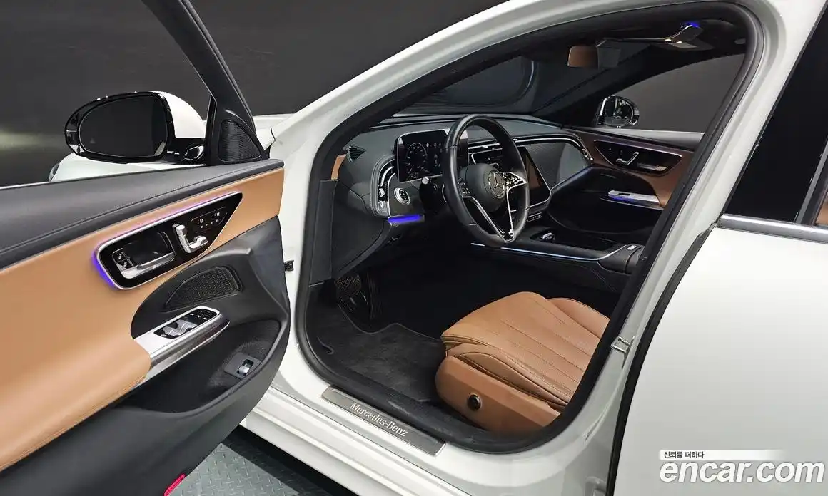 Mercedes-Benz E-Class 2024 2.0 Автомат в Москве № 427135, фото 11