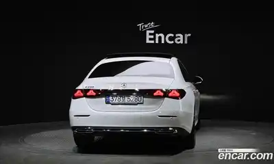 Mercedes-Benz E-Class 2024 2.0 Автомат в Москве № 427135, миниатюра 4