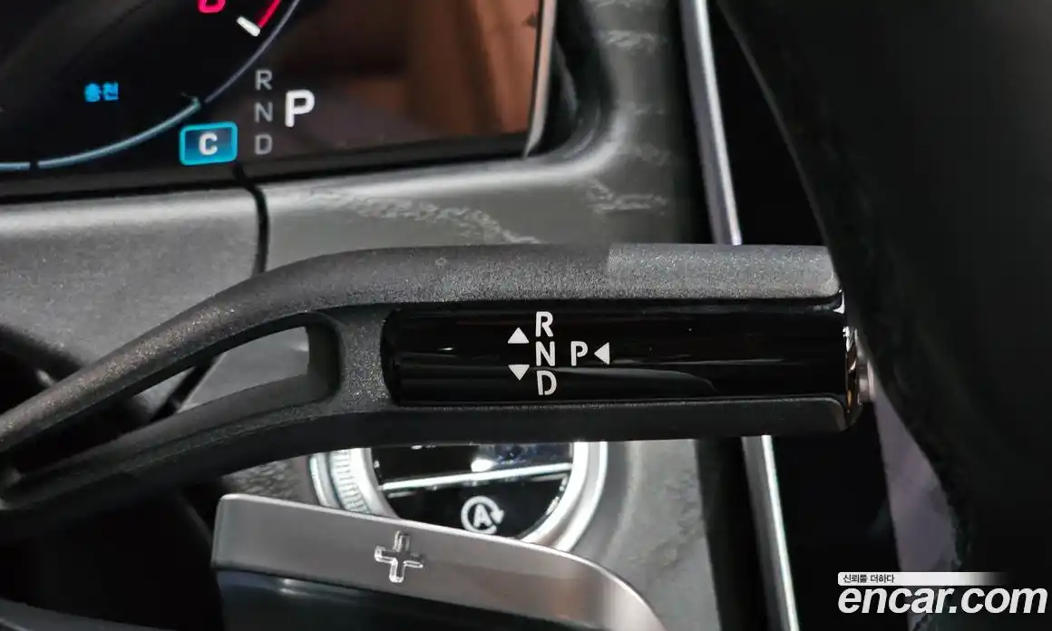 Mercedes-Benz E-Class 2024 2.0 Автомат в Москве № 427135, фото 9