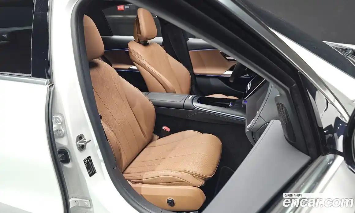 Mercedes-Benz E-Class 2024 2.0 Автомат в Москве № 427135, фото 10