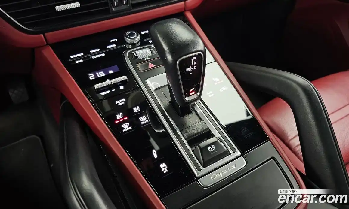 Porsche Cayenne 2020 3.0 Автомат в Москве № 430762, фото 9