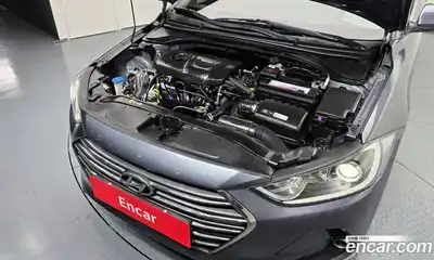 Hyundai Avante 2017 1.6 Автомат в Москве № 449397, миниатюра 6