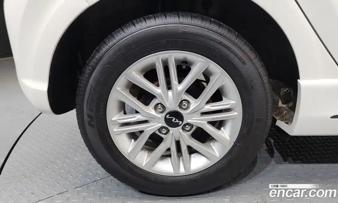 Kia Morning 2023 1.0 Автомат в Москве № 451384, фото 5