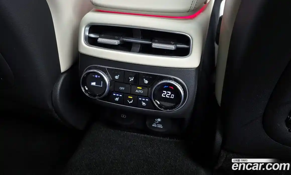 Genesis GV70 2024 2.5 Автомат в Москве № 453187, фото 19