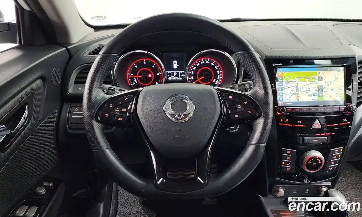 SsangYong TIBOLI 2018 1.6 Автомат в Москве № 454263, фото 13