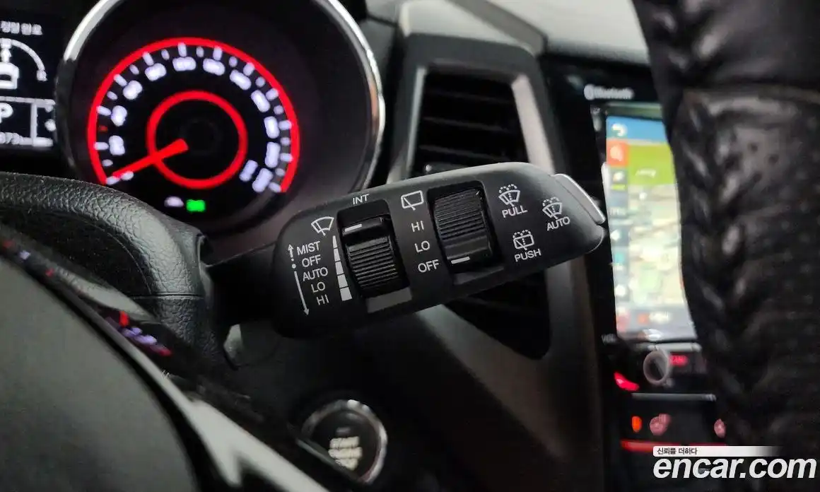 SsangYong TIBOLI 2018 1.6 Автомат в Москве № 454263, фото 16