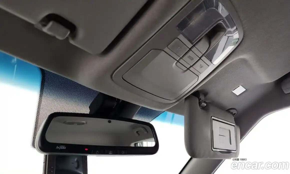 SsangYong TIBOLI 2018 1.6 Автомат в Москве № 454263, фото 19