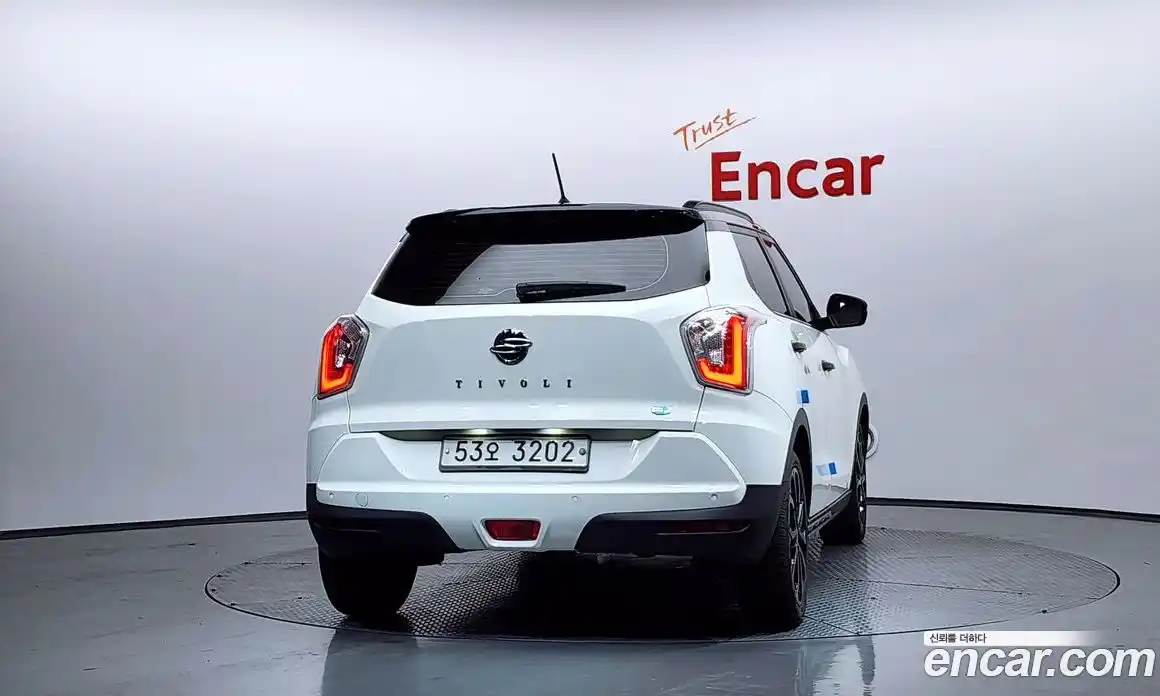 SsangYong TIBOLI 2018 1.6 Автомат в Москве № 454263, фото 4