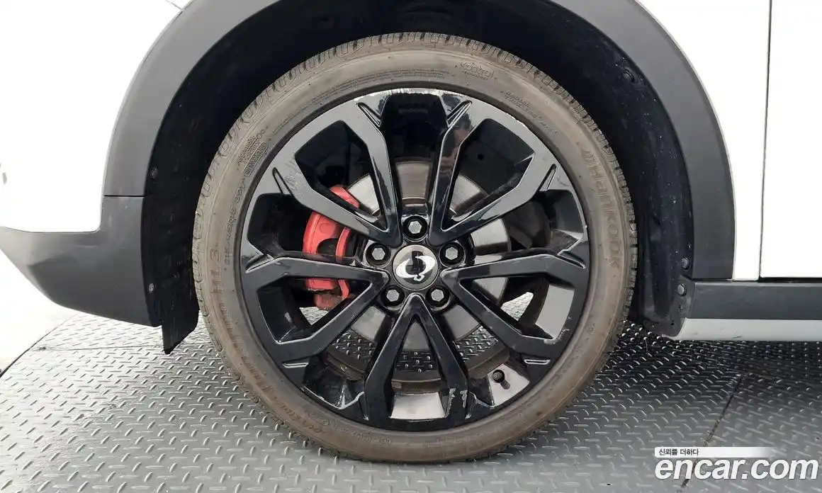 SsangYong TIBOLI 2018 1.6 Автомат в Москве № 454263, фото 5