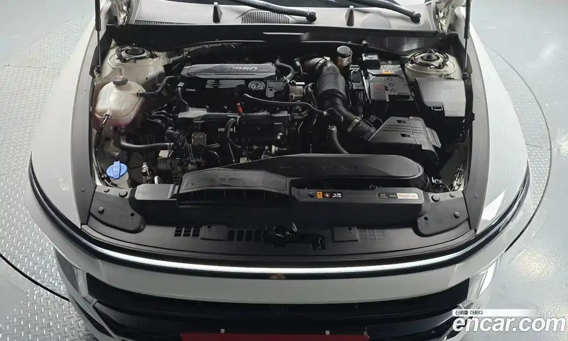 Hyundai Sonata 2024 1.6 Автомат в Москве № 457325, фото 6