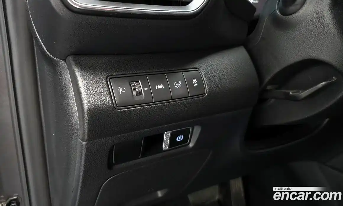 Hyundai Santa Fe 2023 2.5 Автомат в Москве № 457492, фото 17