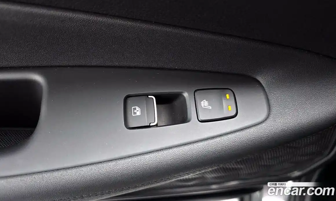 Hyundai Santa Fe 2023 2.5 Автомат в Москве № 457492, фото 18