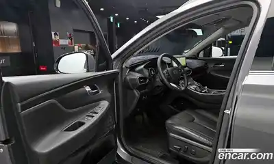 Hyundai Santa Fe 2023 2.5 Автомат в Москве № 457492, миниатюра 10