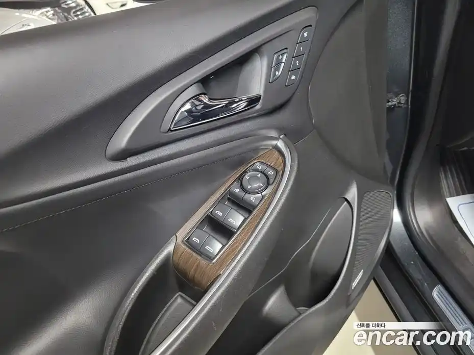 Chevrolet Malibu 2017 1.5 Автомат в Москве № 459490, фото 15