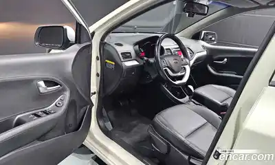 Kia Morning 2013 1.0 Автомат в Москве № 461260, миниатюра 12