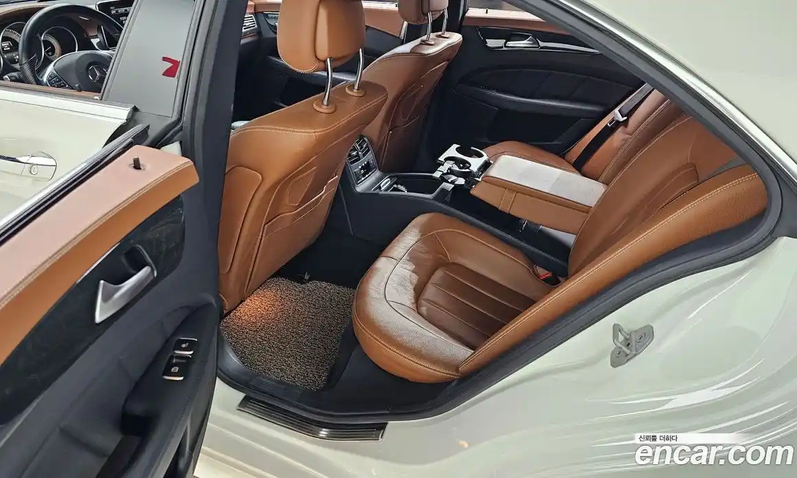 Mercedes-Benz CLS-Class 2016 3.0 Автомат в Москве № 467896, фото 13