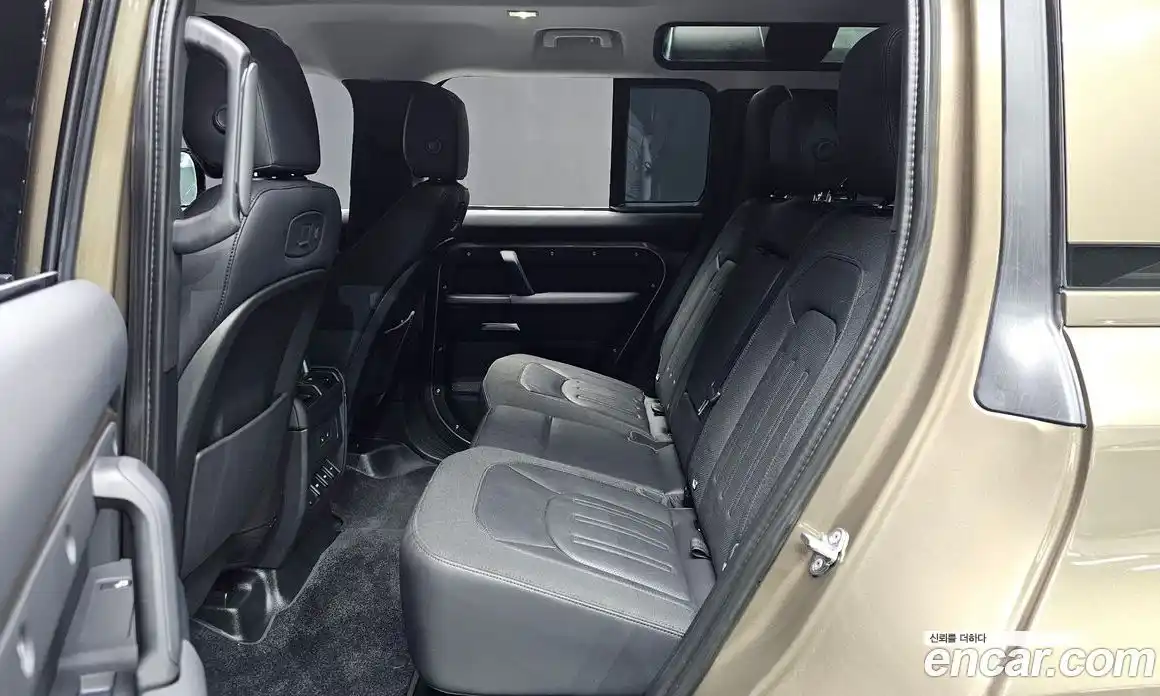 Land Rover Defender 2020 2.0 Автомат в Москве № 471219, фото 12