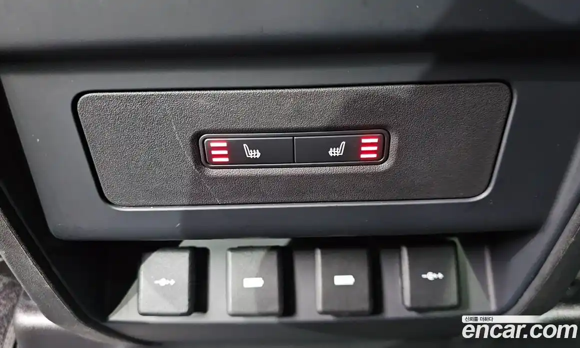 Land Rover Defender 2020 2.0 Автомат в Москве № 471219, фото 19