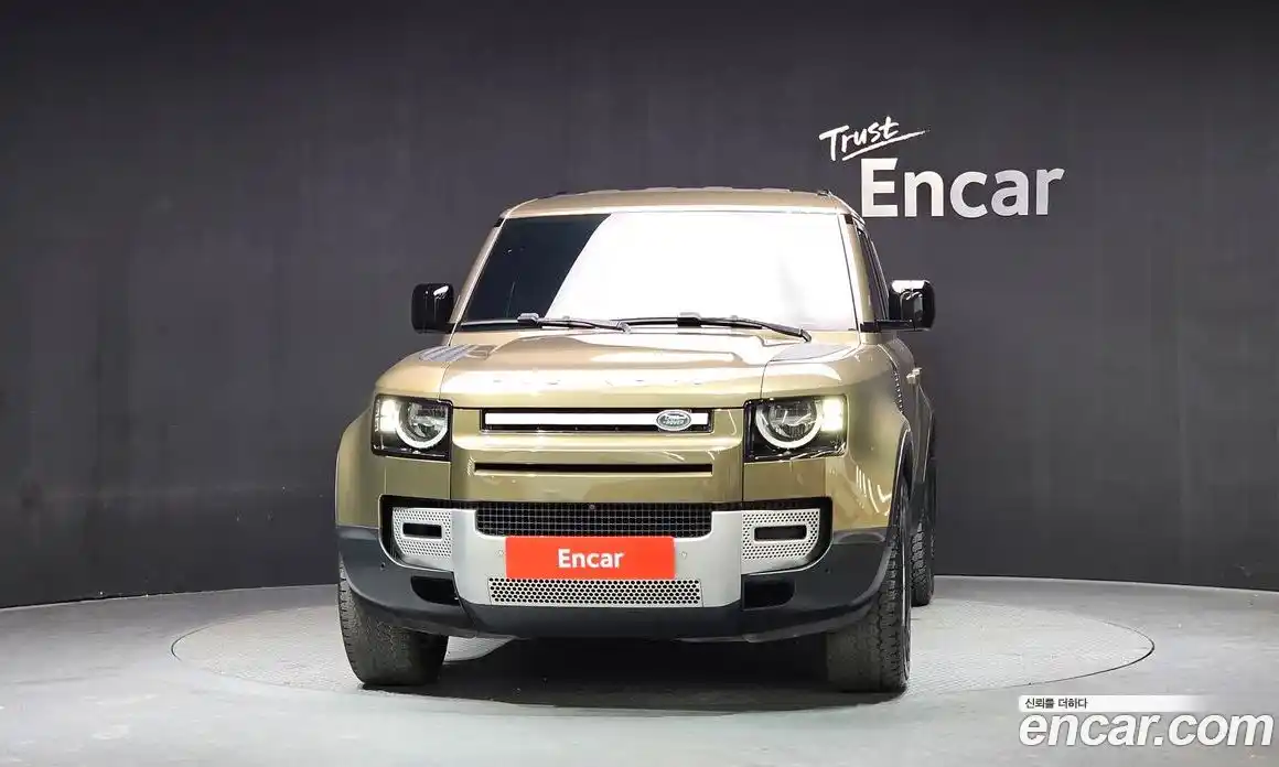 Land Rover Defender 2020 2.0 Автомат в Москве № 471219, фото 3