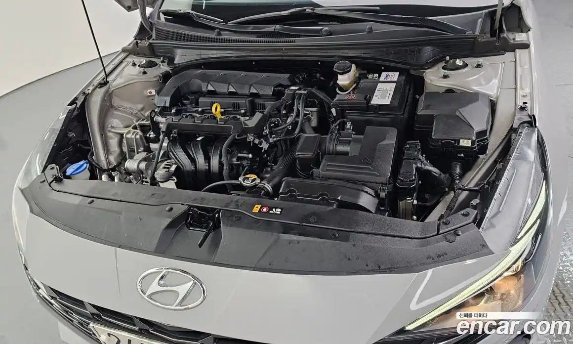 Hyundai Avante 2021 1.6 Автомат в Москве № 49606, фото 19