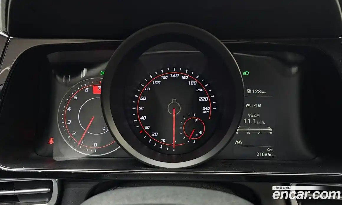 Hyundai Avante 2021 1.6 Автомат в Москве № 49606, фото 4