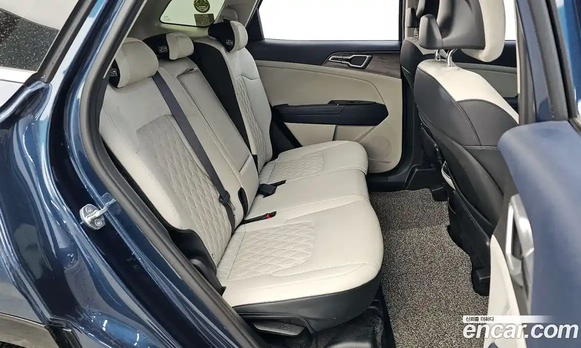 Kia Sportage 2022 1.6 Автомат в Москве № 50243, фото 4