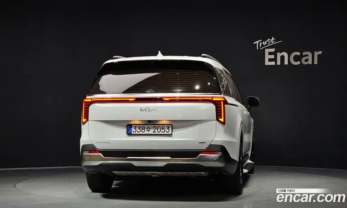 Kia Canival 2025 1.6 Автомат в Москве № 51585, фото 4