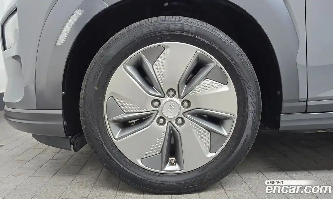 Hyundai Kona 2019 0.2 Автомат в Москве № 5349, фото 14