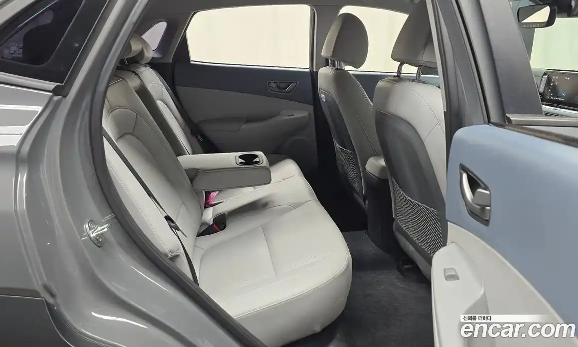 Hyundai Kona 2019 0.2 Автомат в Москве № 5349, фото 16