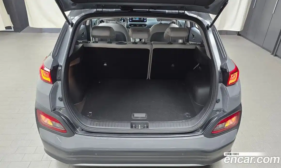 Hyundai Kona 2019 0.2 Автомат в Москве № 5349, фото 17