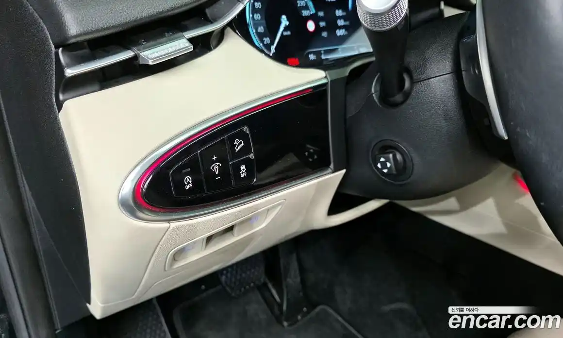 Genesis GV70 2024 2.5 Автомат в Москве № 56450, фото 17