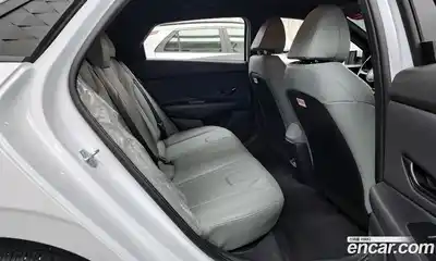 Hyundai Avante 2024 1.6 Автомат в Москве № 6278, миниатюра 11